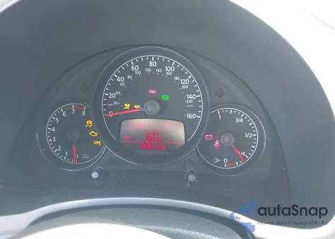 2012 Volkswagen Beetle 2.5L z USA, uszkodzony, nr VIN 3VWJP7AT2CM632160